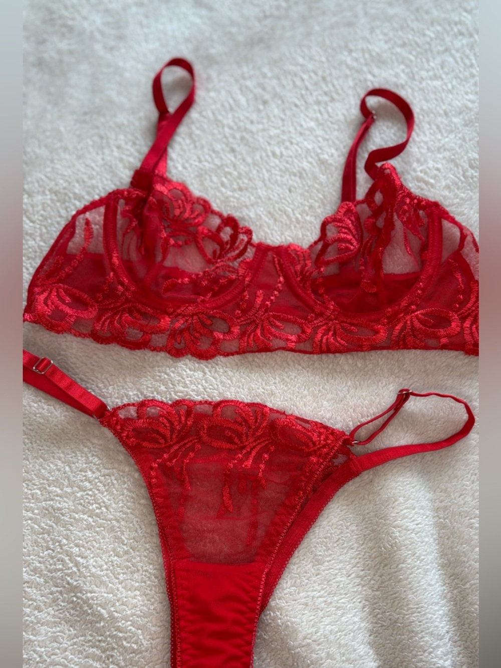 Sheer Lace Bralette & Thong Set - Red